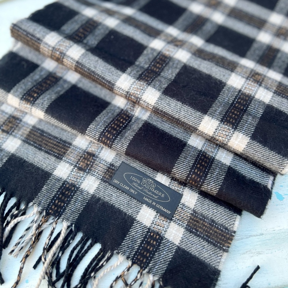 Designer Scarf Tartan Plaid 100% Pure Cashmere Hand Tailored Made in Germany